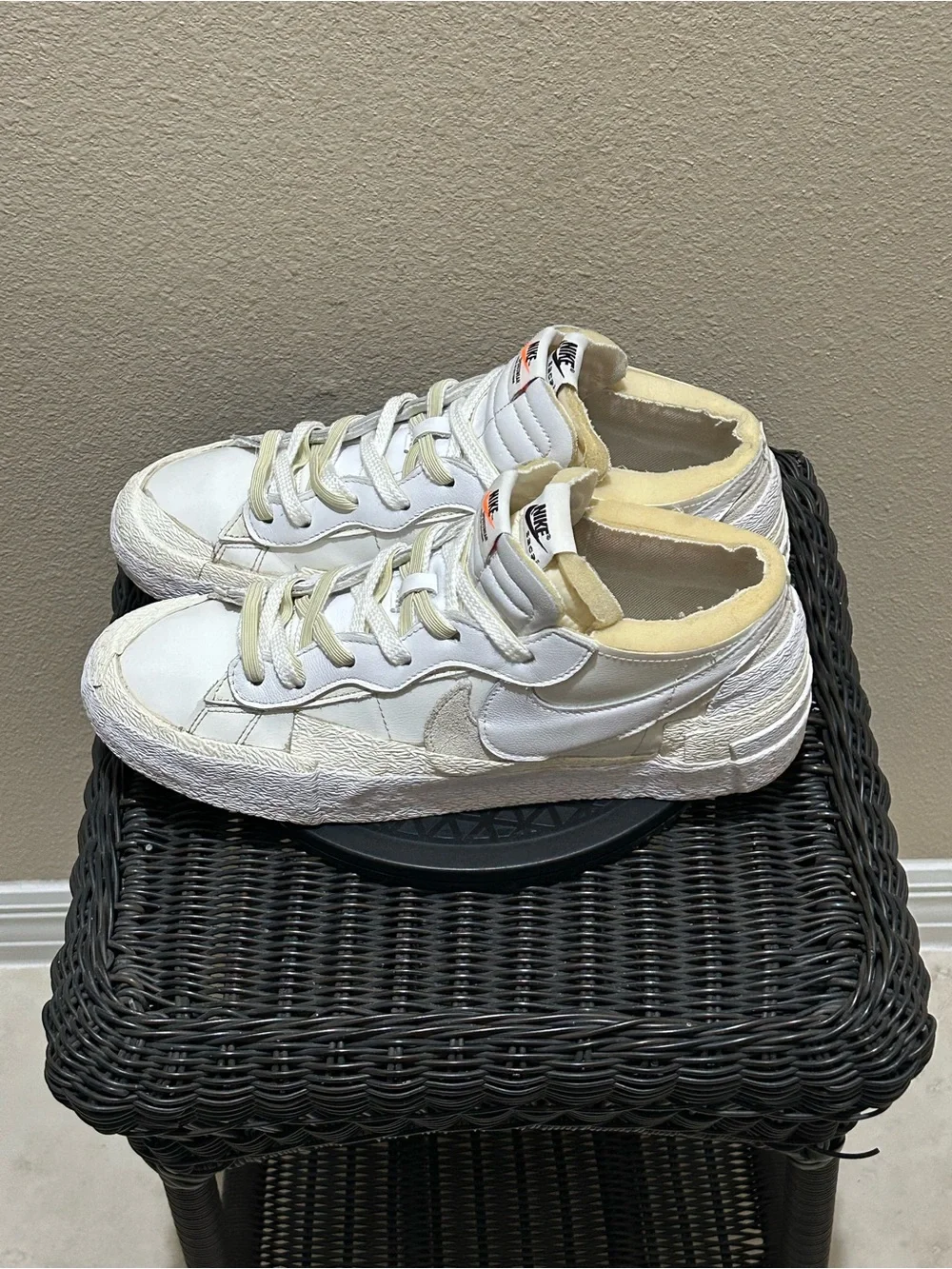Size 11.5 Nike Blazer Low sacai White Patent Leather DM6444-100